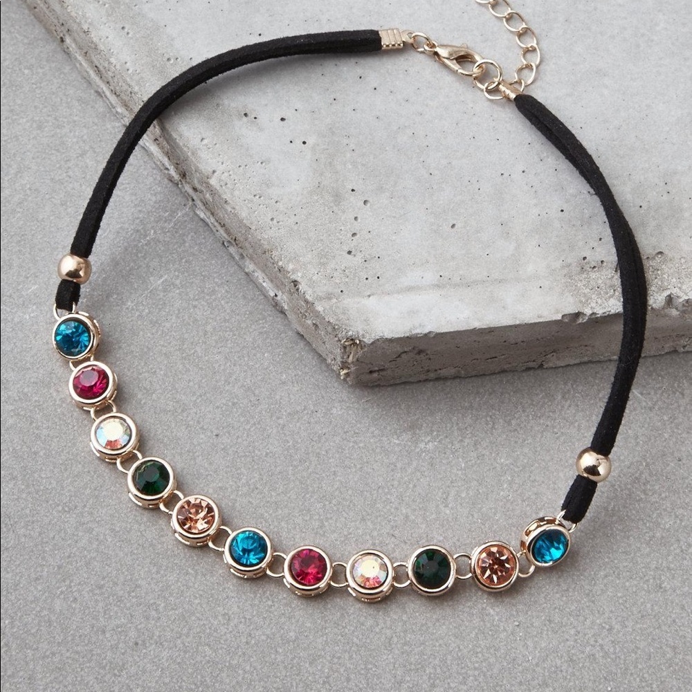 American Eagle Cotton Stone choker necklace